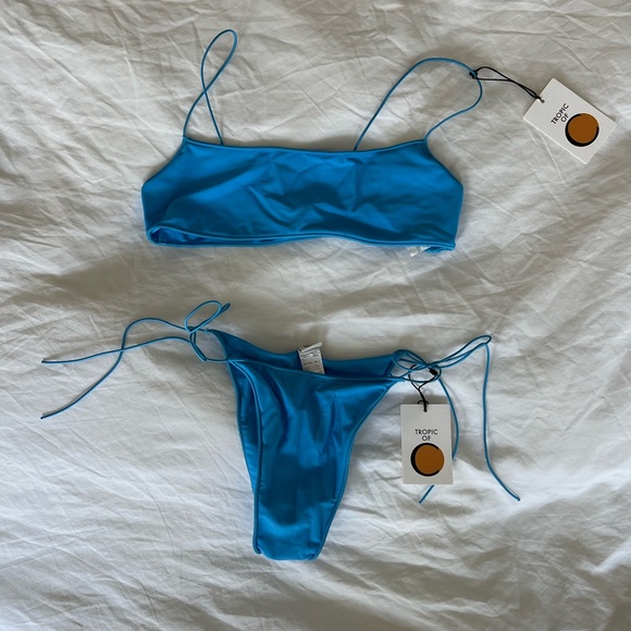 Blue Bikini Set - Picture 5 of 8